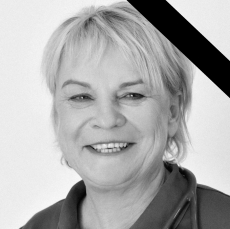 <b>† Anja Pfeiffer</b><br>Praktische Ärztin